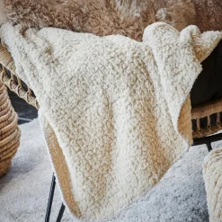 CASA Mouton Manta Beis Online